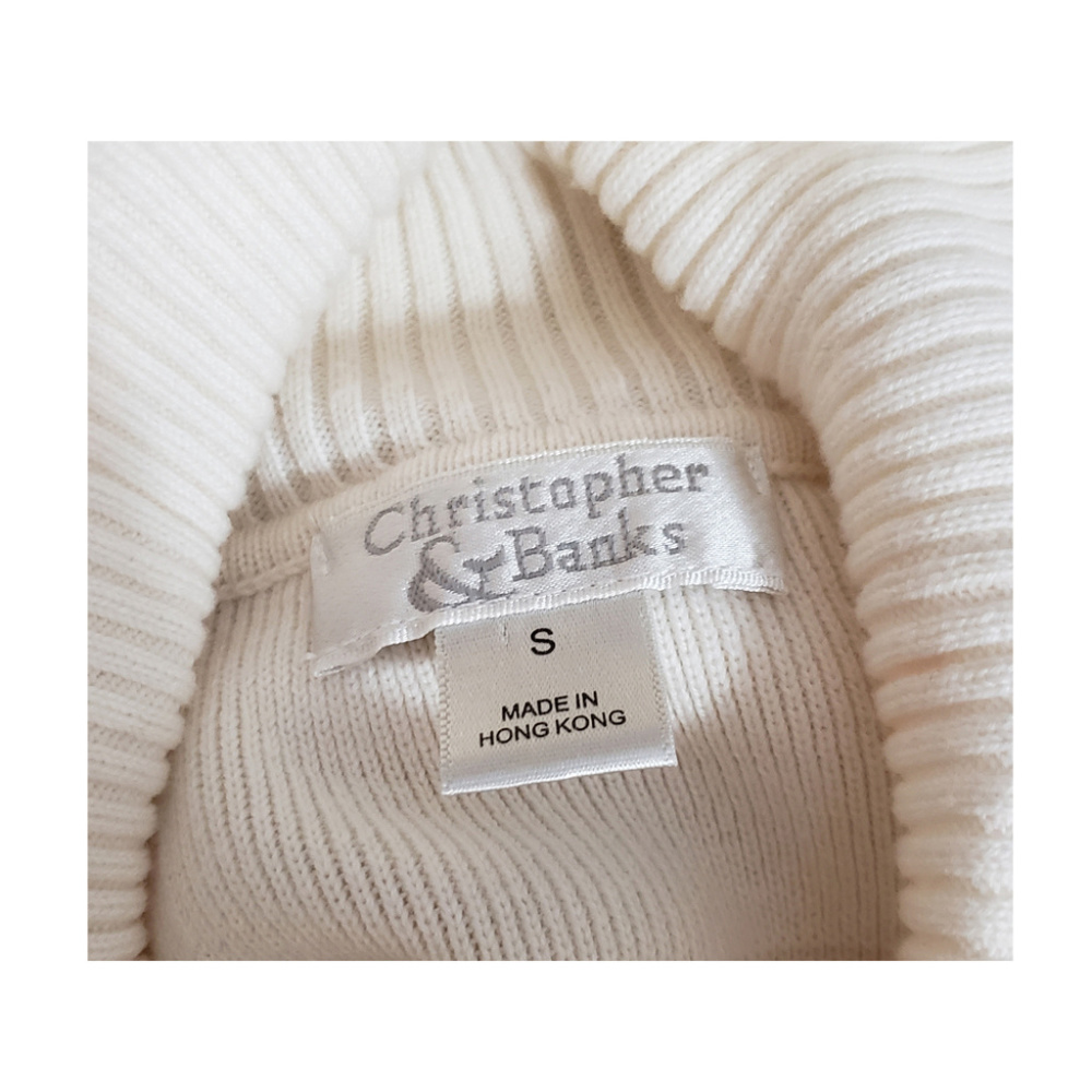 Christopher & Banks Turtle Neck Sleeveless Sweater - Picture 6 of 6